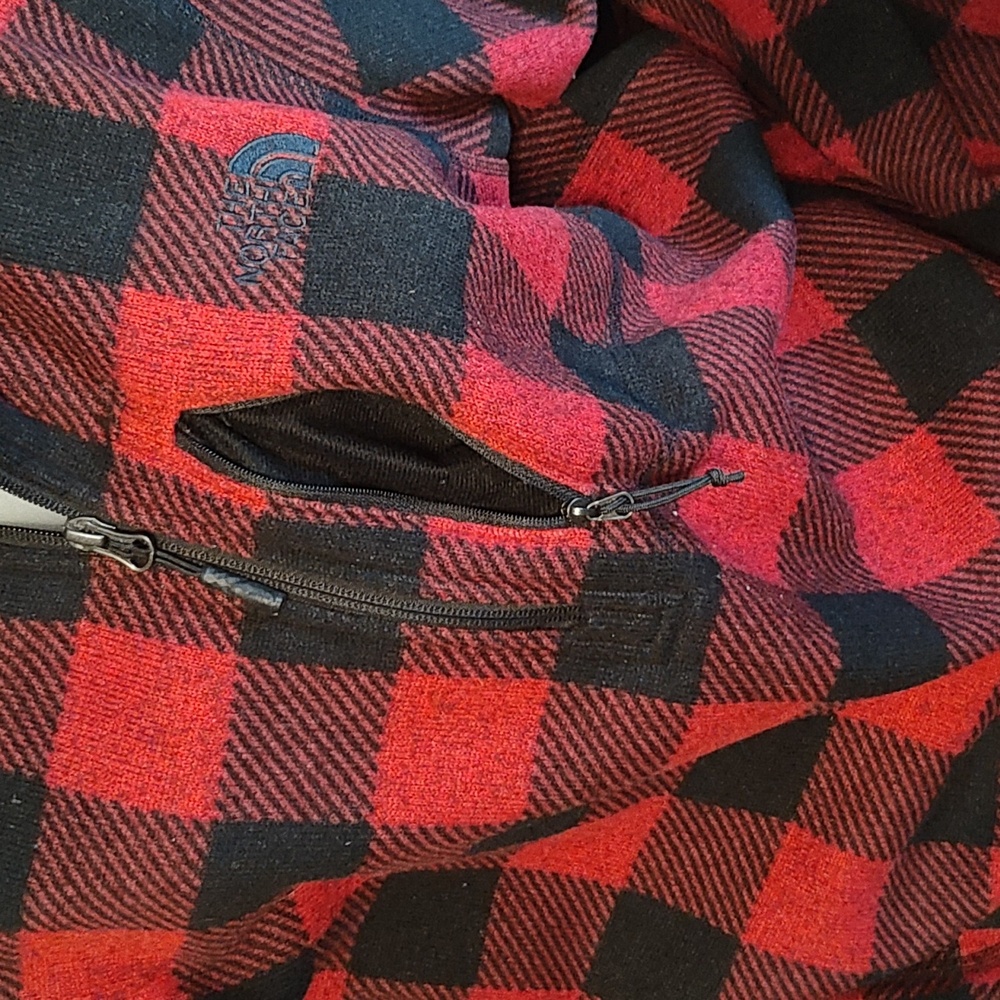 Northface pullover - Picture 9 of 10